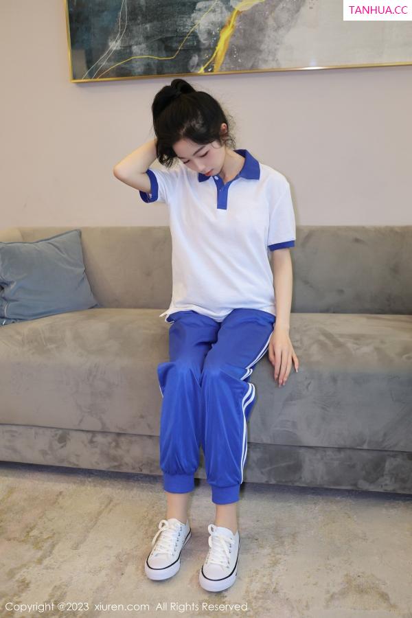 刘蓝蔻 Eva_茜茜 [XiuRen]高清写真图 2023.06.05 No.6855 茜茜Kimi 学妹装美腿第3张图片